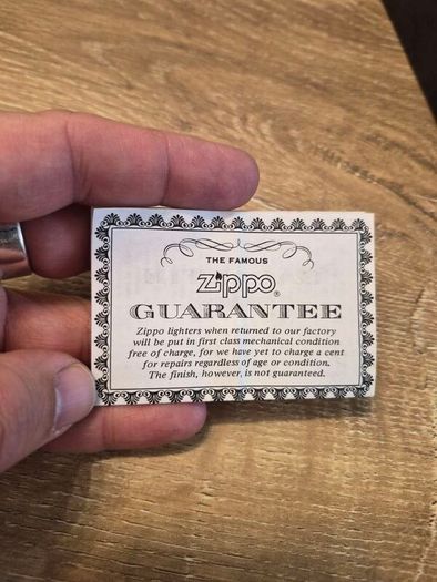 zippo lighter gift set from 1994 - like new