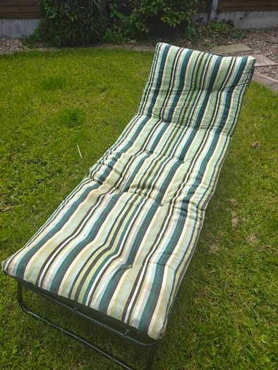 Garden lounge bed