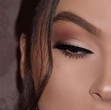 Brown Makeup Palette - excellent for daily & party style makeup