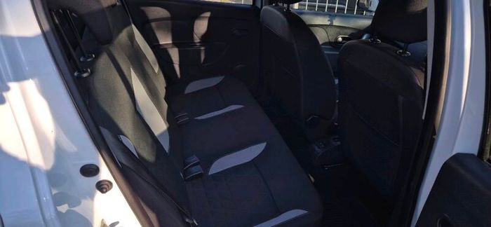 Dacia Sandero Stepway 2016