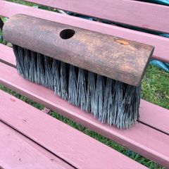 Yard brush head