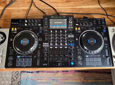 Pioneer XDJ-XZ