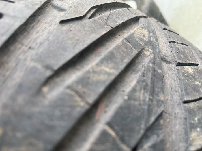 alloys and tyres