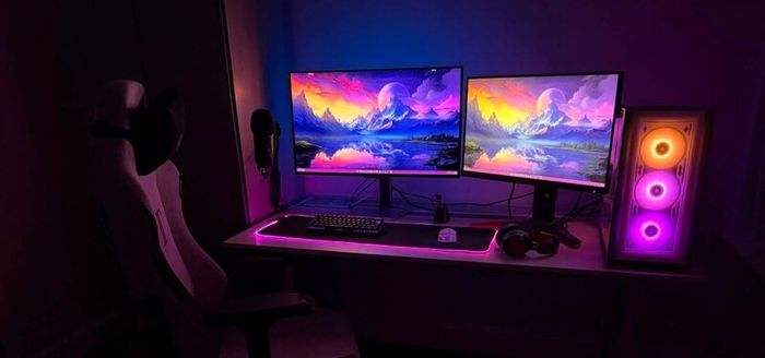 Custom Built Pc- Rtx 4090/ryzen 9 7950x3d/32gb/2tb