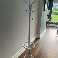 coat stand