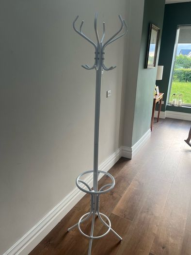 coat stand