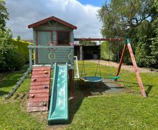 Kids playhouse