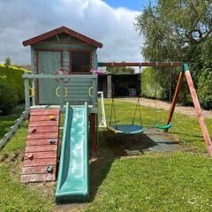 Kids playhouse