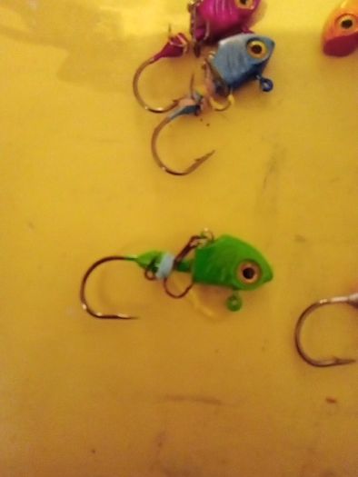 5 fishing lures, 2 sets for 12,3 sets for 15