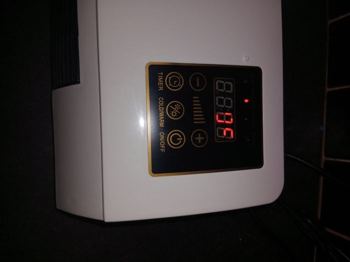 Hot and cold wall mounted unit