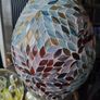 Egg-shaped mosaic lamp Image 7