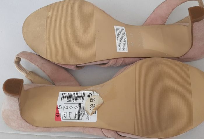 New marks sandles