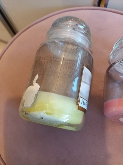 2 x yankee candles