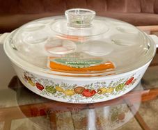 New Vintage Pyrosil Casserole Dish Spice of Life La Romarin 1970s with Lid and Original Box Unused