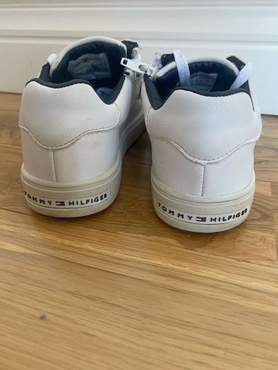 Tommy Hilfiger Leather runners