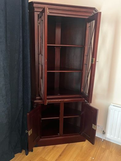 Beautiful Mahogany Glass Cabinet