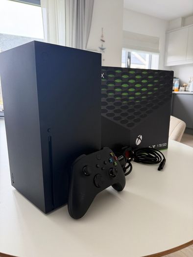 XBOX Series X 1TB Console