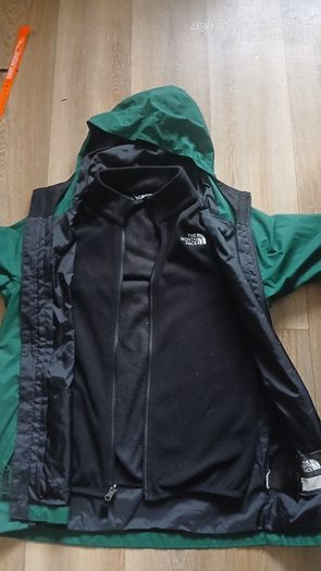 The North Face Boys 2-in-1 Jacket Medium - Green/Black