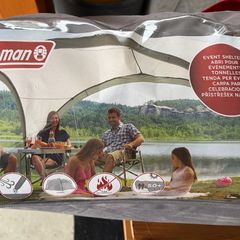 Coleman Event Shelter size L