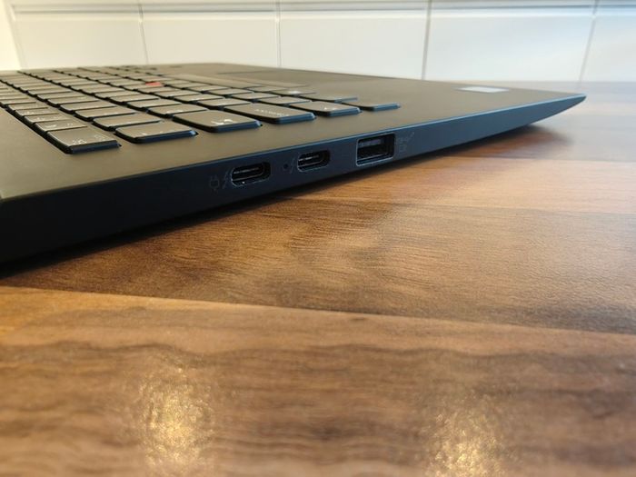 Lenovo Thinkpad X1 Yoga | i5 | 16GB | 256GB | 14" FHD 360 Touchscreen | Win11 |