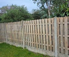 H frame, 10 double sided fence panels