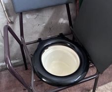 toilet chair