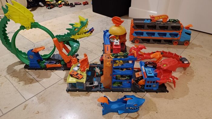 Hotwheels 6 sets