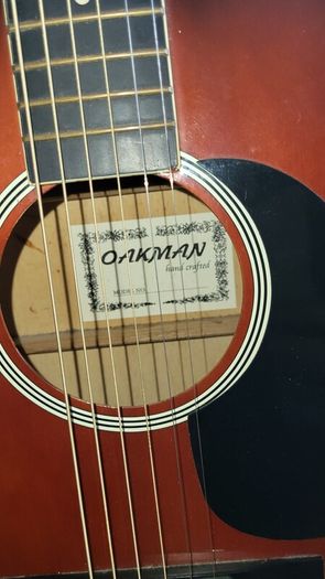 Guitar Oakman