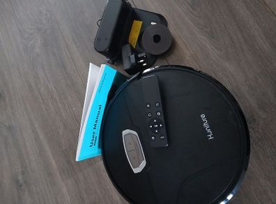 Robot mop and vacuum