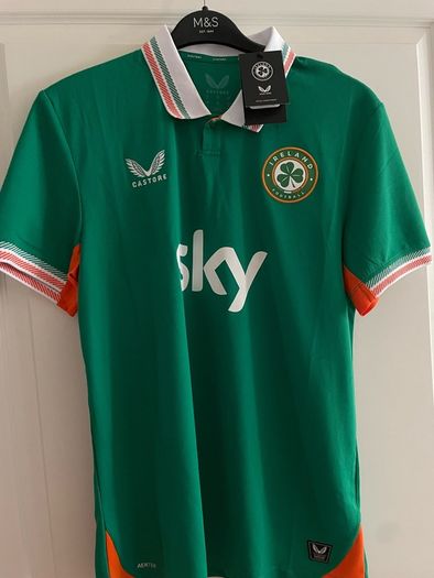Jersey FAI home Castore jersey size M brand new