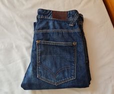 Diesel dexter jeans Size 32/30 button fly in excellent condition