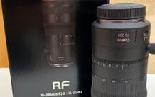 Canon RF70-200mm F2.8 L  Telephoto Camera Lens | Black