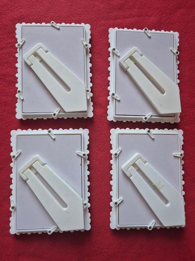 4 Small Pearl Photo Frames