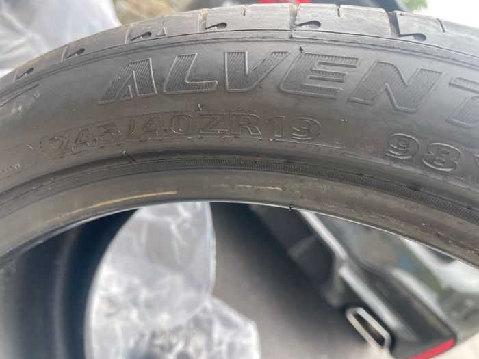 245/40/19