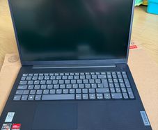 lenovo lap top - brand new in box