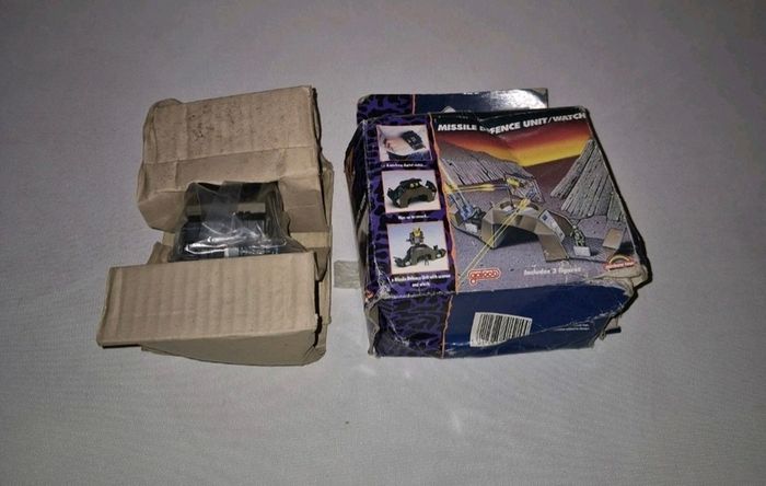 1988 S.a.s. Secret Army Supplies Missile Defence Unit Watch Rare Box Damage