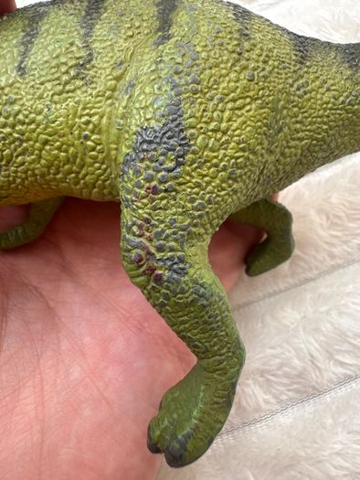 1988 Carnegie Collection Safari Parasaurolophus Dinosaur approx. 12.5 cm. Used Please see photos