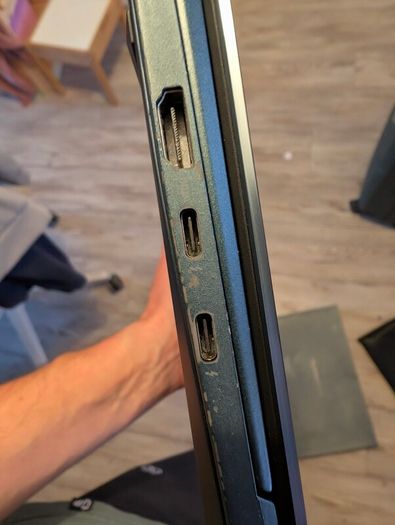 Asus laptop for repair parts NOT working