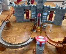 mario kart hot wheels bowser's castle raceway