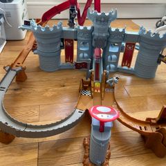 mario kart hot wheels bowser's castle raceway