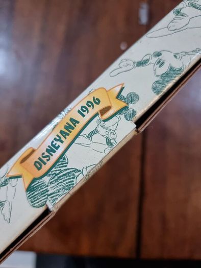 Official Disneyana convention 1996 commemerative plate
