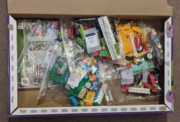Lego Friends for sale (retired sets)
