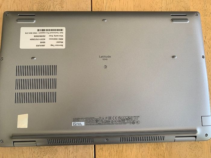 Dell Latitude 5540 13th Gen i5 / 16GB RAM  Like New