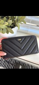 DKNY Wallet
