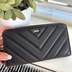 DKNY Wallet