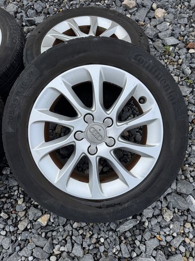 Genuine Audi 16" Alloy Wheels 5x112