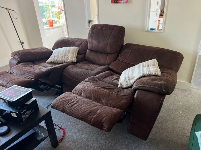 Free 3 seater recliner sofa