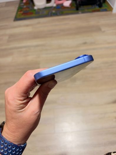 iPhone 16+ Ultramarine 128GB - Sim free