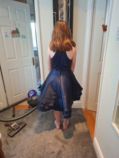 conformation dress