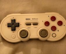 8BitDo SN30 pro controller